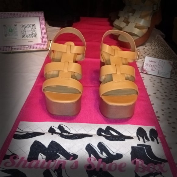 Rumble Sandal - Picture 2 of 4